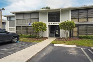9723 Hammocks Blvd 102, Miami