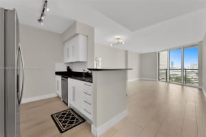 325 S Biscayne Blvd #2816, Miami, FL 33131, - MLS#A11834124