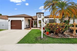 14355 Sw 158th St, Miami