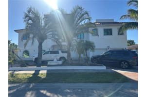 5900 Ne 21st Ln, Fort Lauderdale