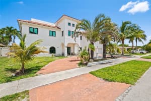 5900 NE 21st Ln, Fort Lauderdale, FL 33308, - MLS#A11834144