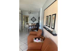 900 SW 11th Ave APT 4C, Hallandale Beach, FL 33009, - MLS#A11834286