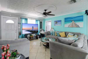 960 Sw 83rd Ave North Lauderdale, FL 33068 - MLS#A11834321