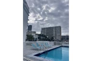 1913 S Ocean Dr 302, Hallandale Beach