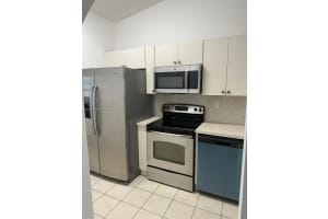 MLS# A11834373, Homestead, Florida 33035