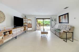 12000 NW 20th St, Pembroke Pines, FL 33026, Sold 09/12/25