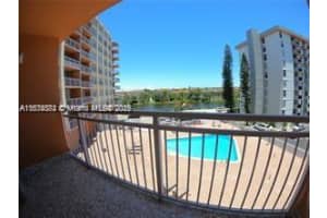 2025 NE 164th St APT 615, North Miami Beach, FL 33162, - MLS#A11834383