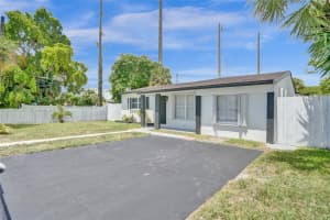 1610 S 29th Ave, Hollywood, FL 33020, - MLS#A11834429