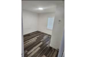 561 NE 159th St, Miami, FL 33162, - MLS#A11834478
