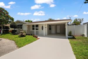 700 NE 47th St, Oakland Park, FL 33334, - MLS#A11834585