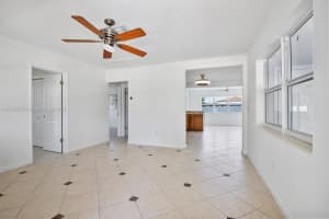 700 NE 47th St, Oakland Park, FL 33334, - MLS#A11834585