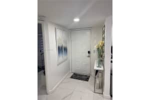 13355 Sw 16th Ct 105e, Pembroke Pines