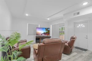 11955 SW 18th Terrace APT 9, Miami, FL 33175, Sold 10/09/25