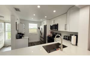 3910 Inverrary Blvd 503-b, Lauderhill