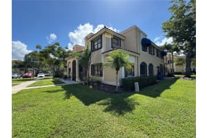 573 Racquet Club Rd 15 Weston, FL 33326 - MLS#A11834774