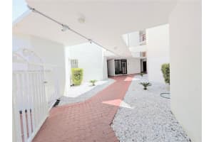 1075 93rd St APT 401, Bay Harbor Islands, FL 33154, - MLS#A11834821