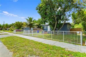 5734 McKinley St, Hollywood, FL 33021, - MLS#A11834831