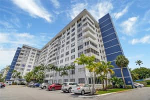 4350 Hillcrest Dr APT 306, Hollywood, FL 33021, - MLS#A11834873