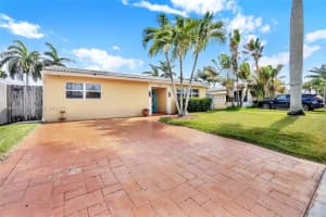 1533 Shenandoah St, Hollywood, FL 33020, - MLS#A11834929