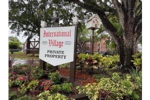 3690 Inverrary Dr APT 1T, Lauderhill, FL 33319, - MLS#A11834944
