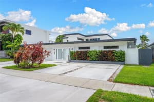 1930 NE 193rd St, Miami, FL 33179, - MLS#A11834973