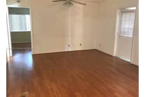 5860 Whispering Pine Way D1 Palm Beach, FL 33463 - MLS#A11835011