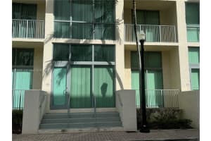 140 S Dixie Hwy, Hollywood, FL 33020, - MLS#A11835015