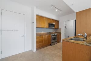 1755 E Hallandale Beach Blvd #205e, Hallandale Beach, FL 33009, - MLS#A11835052