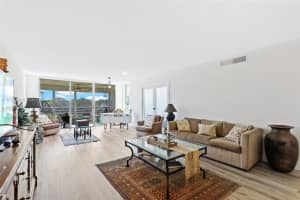 802 Cypress Grove Ln 409, Pompano Beach