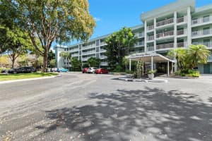 802 Cypress Grove Ln 409, Pompano Beach, FL 33069 - MLS#A11835099