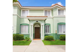 2717 Se 15th Rd 107, Homestead