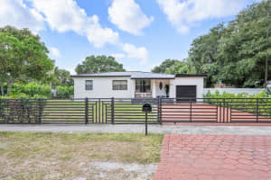 1100 NW 151st St, Miami, FL 33169, - MLS#A11835223