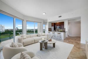 20000 E Country Club Dr Ts02, Aventura