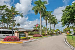 10959 W Clairmont Cir 211, Tamarac