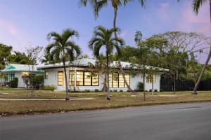1817 NE 2nd St, Pompano Beach, FL 33060, - MLS#A11835270