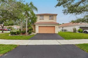 1326 Majesty Ter, Weston