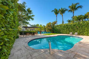410 S Shore Dr, Miami Beach, FL 33141, - MLS#A11835295