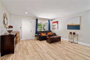 4025 Washington St, Hollywood, FL 33021, - MLS#A11835300