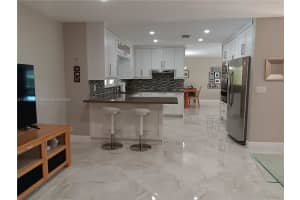 10801 SW 57th Pl, Davie, FL 33328, - MLS#A11835317