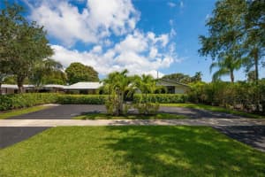 2117 Ne 62nd St, Fort Lauderdale