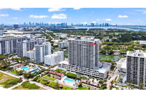 2555 Collins Ave PH 101, Miami Beach, FL 33140, - MLS#A11835352