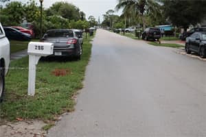 256 Broward Ave, Greenacres, FL 33463, - MLS#A11835368