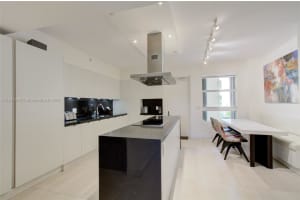 701 Crandon Blvd APT 402, Key Biscayne, FL 33149, - MLS#A11835369
