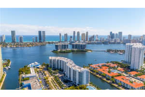 3250 NE 188th St, Aventura, FL 33180, - MLS#A11835378