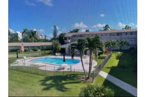 700 Layne Blvd 115, Hallandale Beach