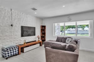 1020 SW 4th Ave a, Fort Lauderdale, FL 33315, - MLS#A11835390