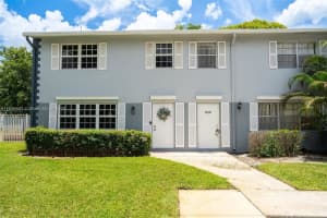 8010 Sw 18th Ct 1-8, Davie