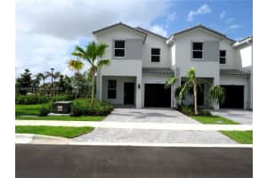 18417 Sw 1st St 18417, Pembroke Pines