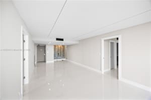 20379 W Country Club Dr APT 2632, Aventura, FL 33180, - MLS#A11835450