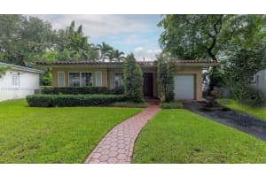 1530 Catalonia Ave Coral Gables, FL 33134 - MLS#A11835464